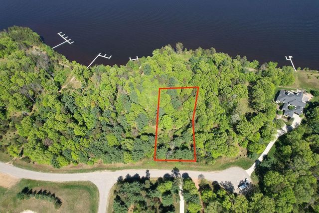 N8084 Baileys Boulevard, New Lisbon, WI 53950