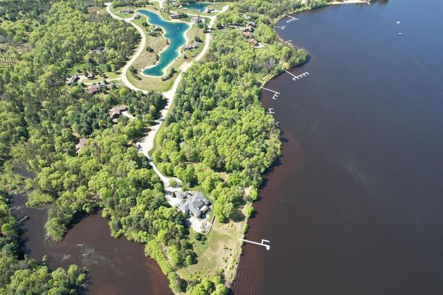 N8084 Baileys Boulevard, New Lisbon, WI 53950