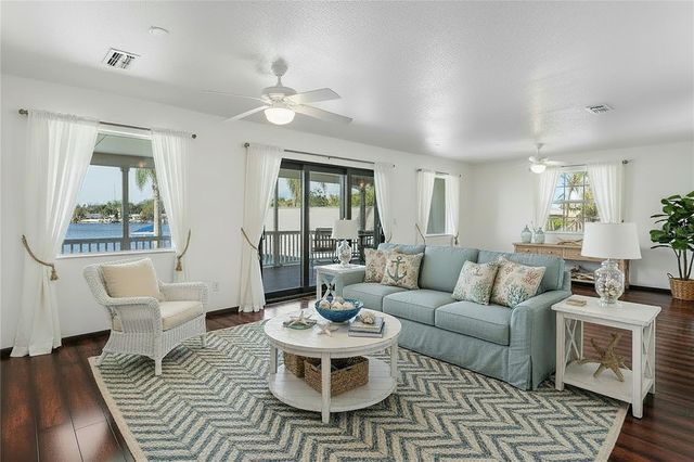5531 MANATEE POINT DRIVE, New Port Richey, FL 34652