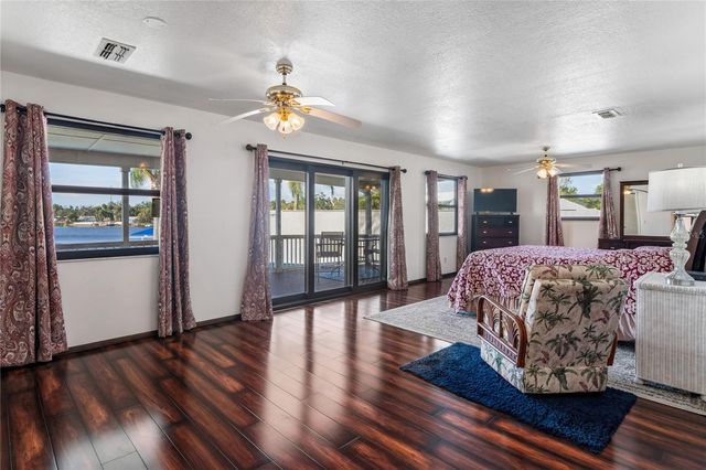 5531 MANATEE POINT DRIVE, New Port Richey, FL 34652