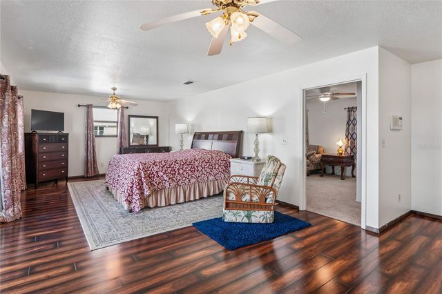 5531 MANATEE POINT DRIVE, New Port Richey, FL 34652