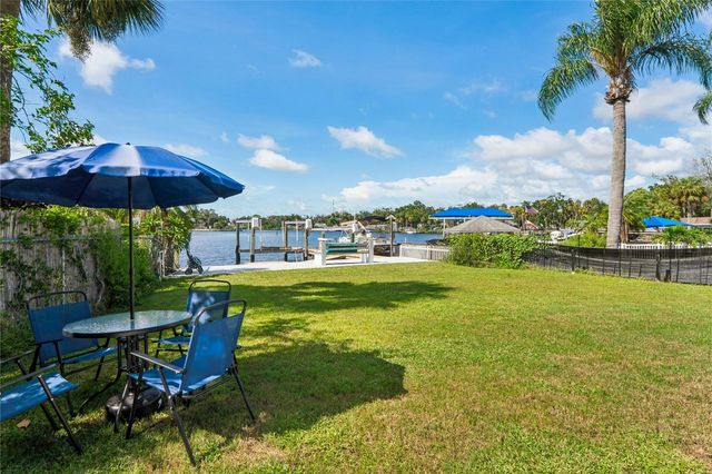 5531 MANATEE POINT DRIVE, New Port Richey, FL 34652