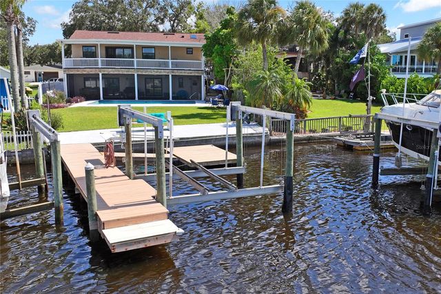 5531 MANATEE POINT DRIVE, New Port Richey, FL 34652