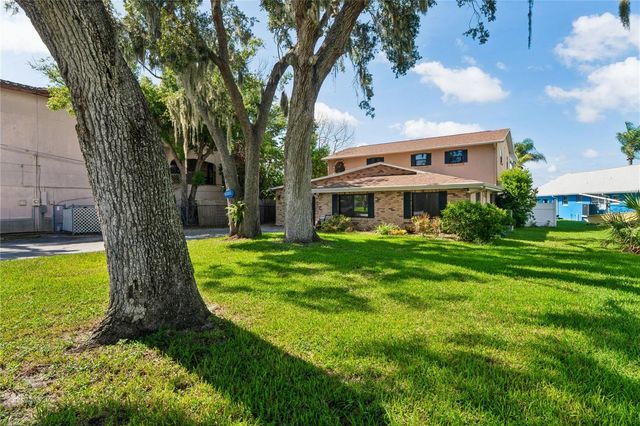 5531 MANATEE POINT DRIVE, New Port Richey, FL 34652