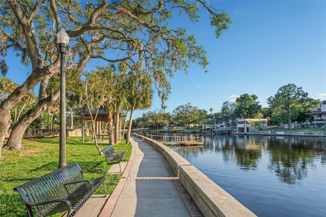 5531 MANATEE POINT DRIVE, New Port Richey, FL 34652