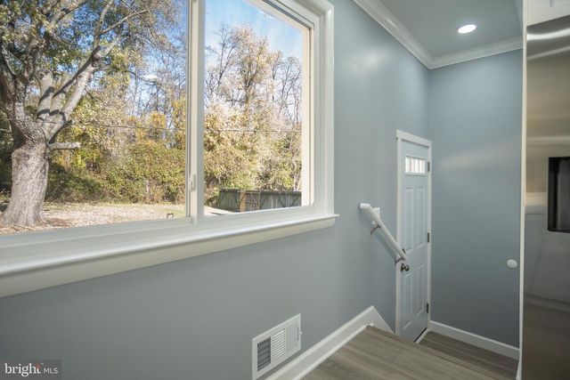 9106 COVERED BRIDGE RD, Baltimore, MD 21234