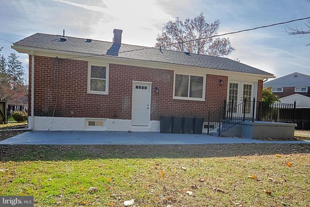 9106 COVERED BRIDGE RD, Baltimore, MD 21234