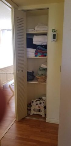 1801 S Treasure Dr 302, North Bay Village, FL 33141