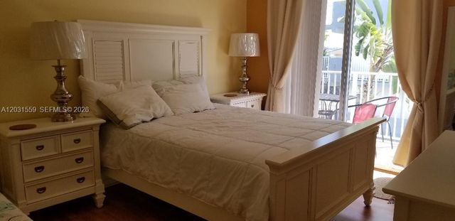 1801 S Treasure Dr 302, North Bay Village, FL 33141