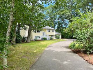 70 Beach St, Foxboro, MA 02035