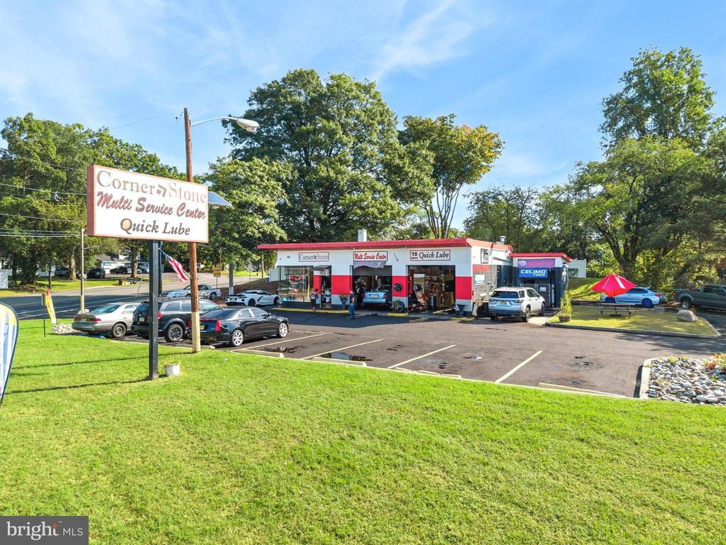 1200 COOPER ST, WOODBURY, NJ 08096 — exterior