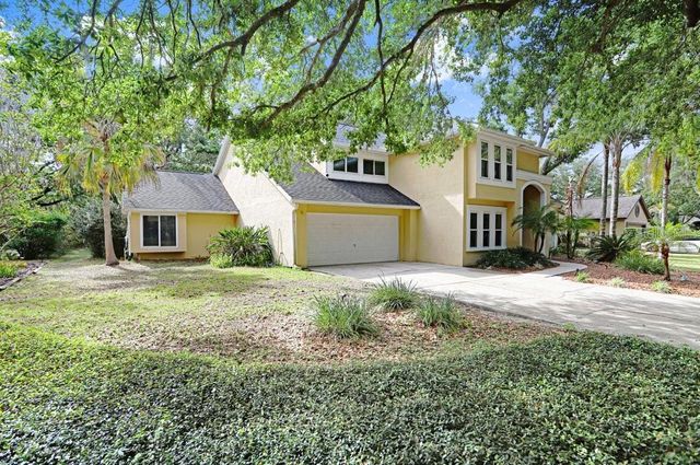 6214 FARTHING STREET, Tampa, FL 33647