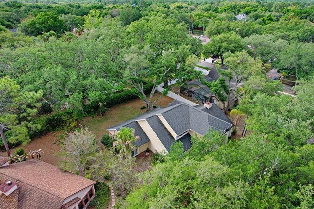 6214 FARTHING STREET, Tampa, FL 33647