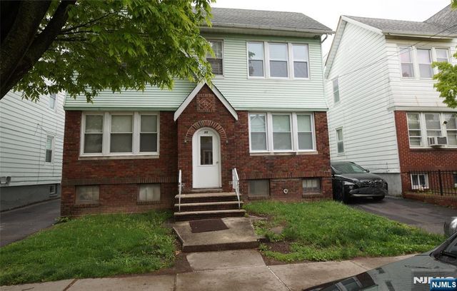 99 15th Street 2R, Bloomfield, NJ 07003