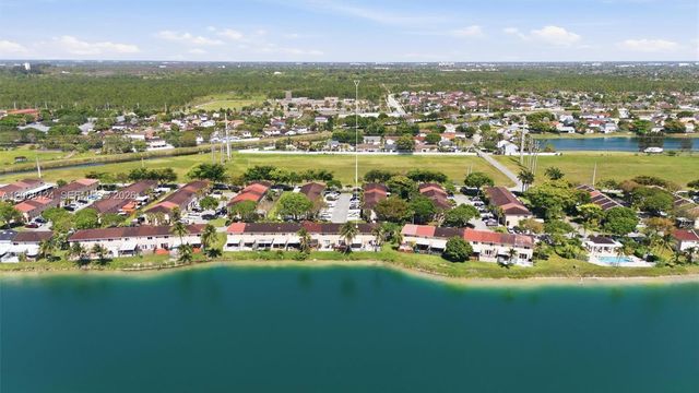 17530 SW 139th Ct, Miami, FL 33177