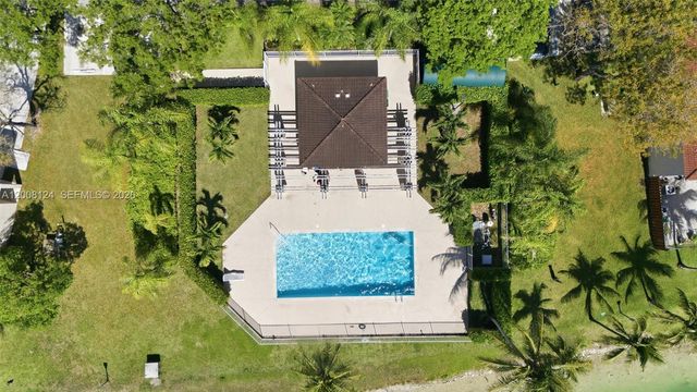 17530 SW 139th Ct, Miami, FL 33177