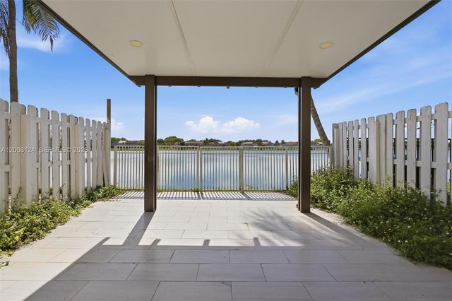 17530 SW 139th Ct, Miami, FL 33177