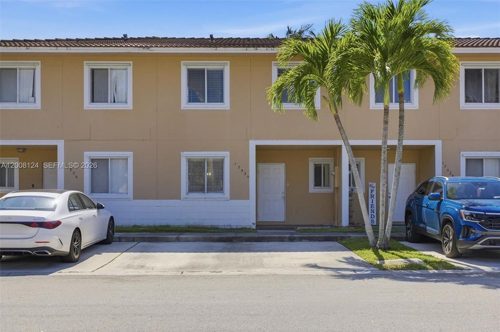 17530 SW 139th Ct, Miami, FL 33177