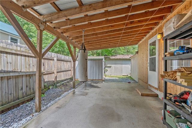 32 34th Street, Constantia, NY 13044