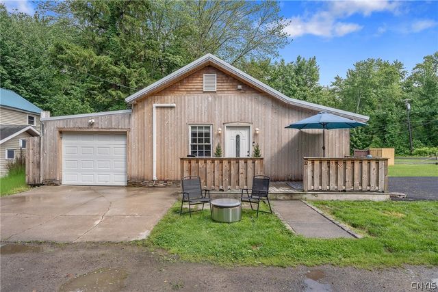 32 34th Street, Constantia, NY 13044