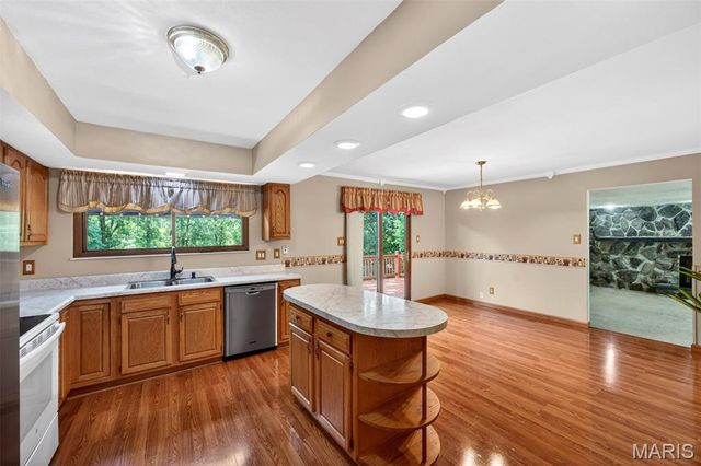 2034 Raintree Drive, Imperial, MO 63052