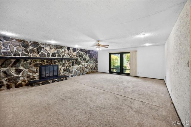2034 Raintree Drive, Imperial, MO 63052