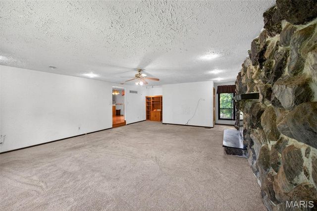 2034 Raintree Drive, Imperial, MO 63052