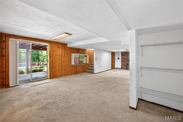 2034 Raintree Drive, Imperial, MO 63052