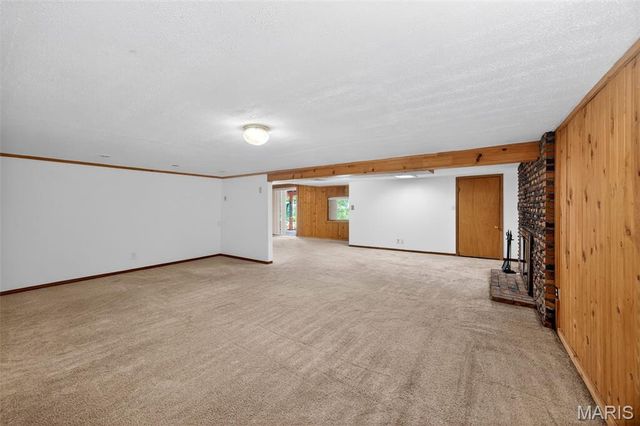 2034 Raintree Drive, Imperial, MO 63052