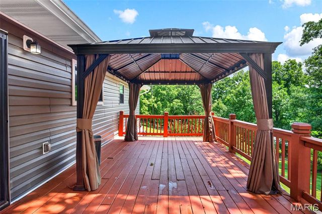 2034 Raintree Drive, Imperial, MO 63052