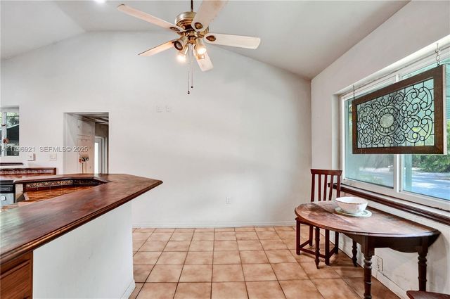 326 S 14th Avenue, Hollywood, FL 33020