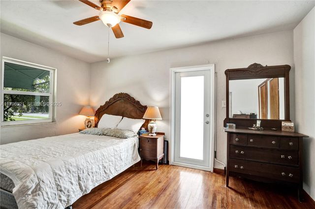 326 S 14th Avenue, Hollywood, FL 33020