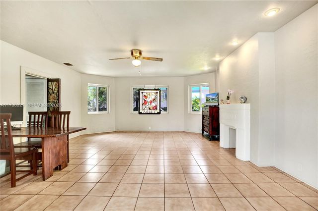 326 S 14th Avenue, Hollywood, FL 33020