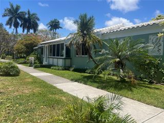 326 S 14th Avenue, Hollywood, FL 33020