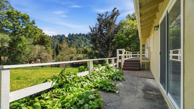 240 El Solyo Heights Drive, Felton, CA 95018