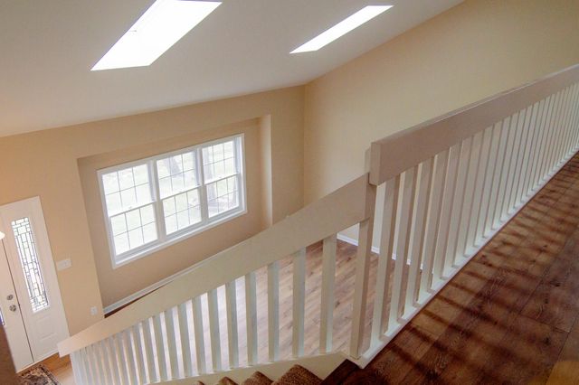 1900 Loganberry Lane, Crown Point, IN 46307