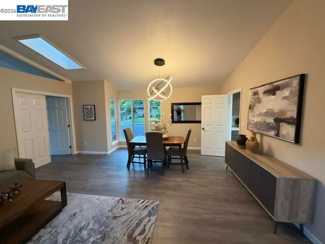 498 Freitas Rd, Danville, CA 94526