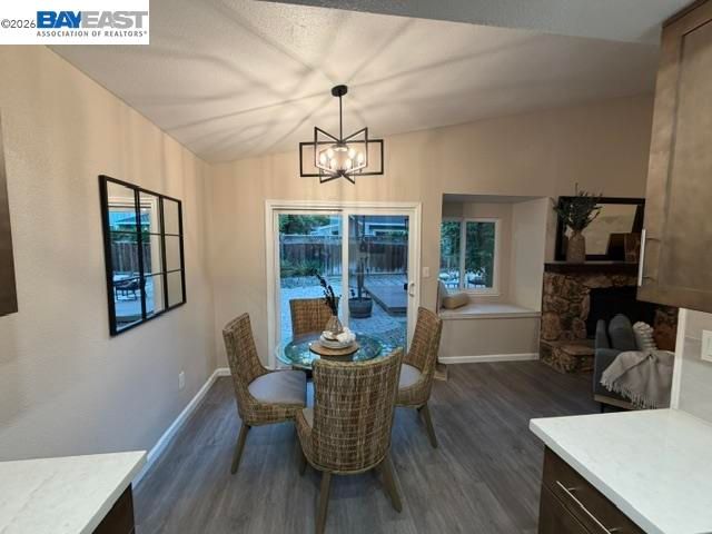 498 Freitas Rd, Danville, CA 94526