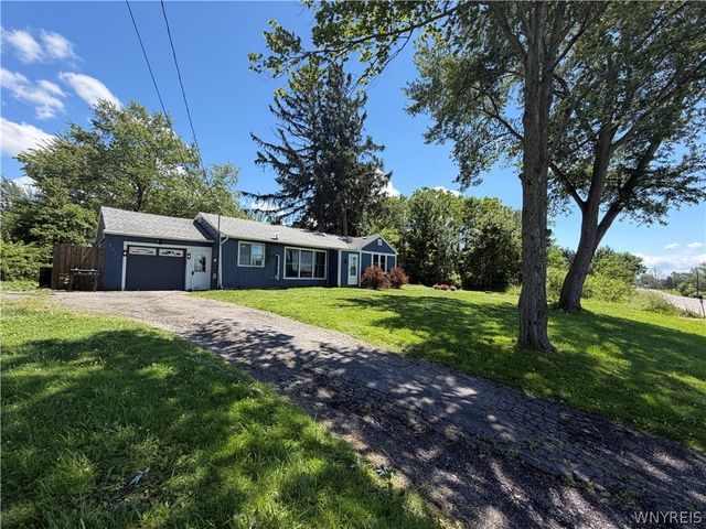 9813 Gowanda State Road, Eden, NY 14057