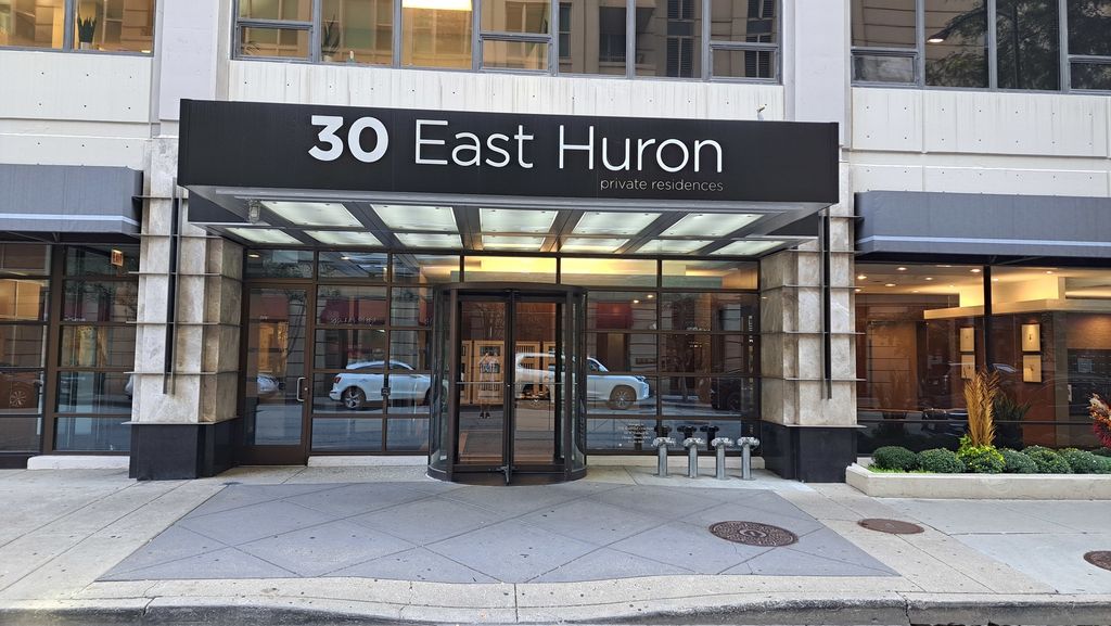 30 E Huron Street 5510, Chicago, IL 60611