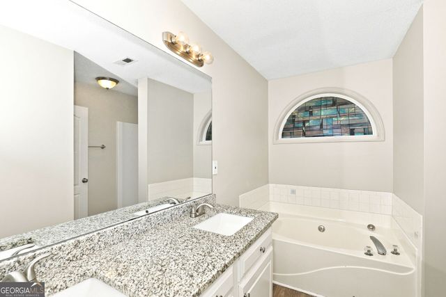 133 Crown Oaks Drive, Stockbridge, GA 30281