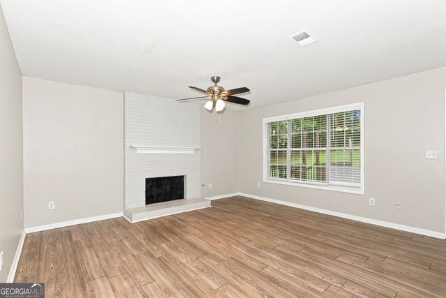 133 Crown Oaks Drive, Stockbridge, GA 30281