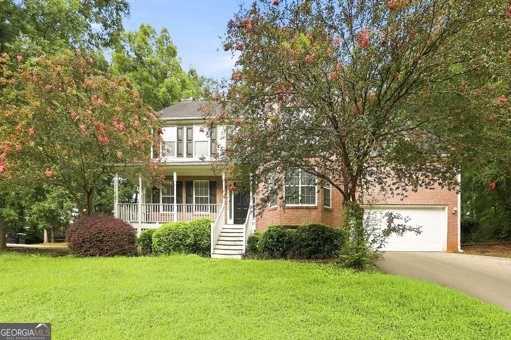 133 Crown Oaks Drive, Stockbridge, GA 30281