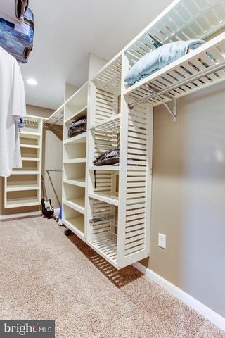 324 OVERLOOK DR, Prince Frederick, MD 20678
