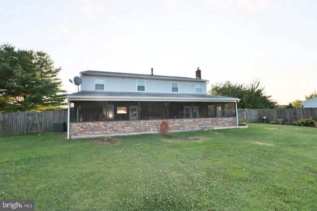324 OVERLOOK DR, Prince Frederick, MD 20678
