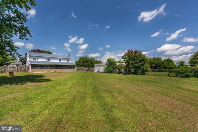 324 OVERLOOK DR, Prince Frederick, MD 20678