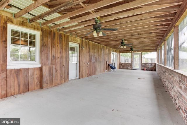 324 OVERLOOK DR, Prince Frederick, MD 20678