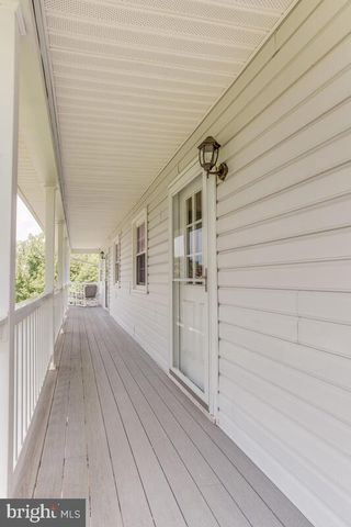 324 OVERLOOK DR, Prince Frederick, MD 20678