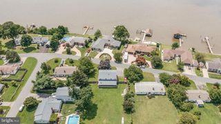324 OVERLOOK DR, Prince Frederick, MD 20678