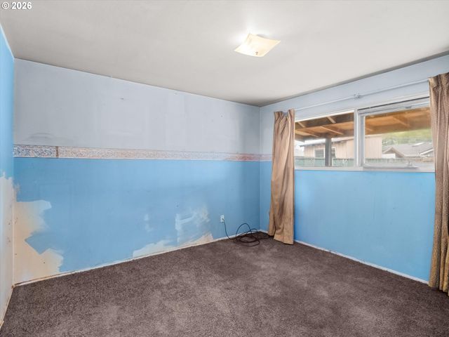 12939 Ne HANCOCK St, Portland, OR 97230